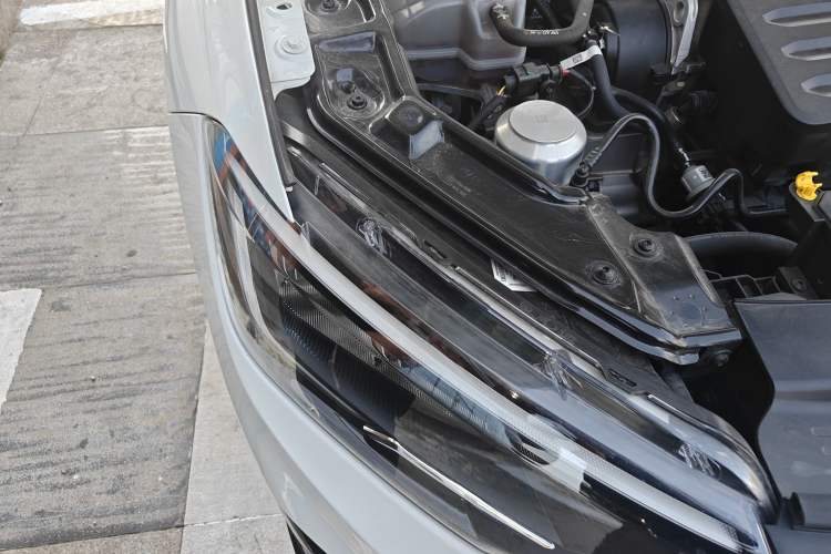 Used Volkswagen Lavida 2025 New Sharp 1.5L Outstanding New Edition Engine Bay Right