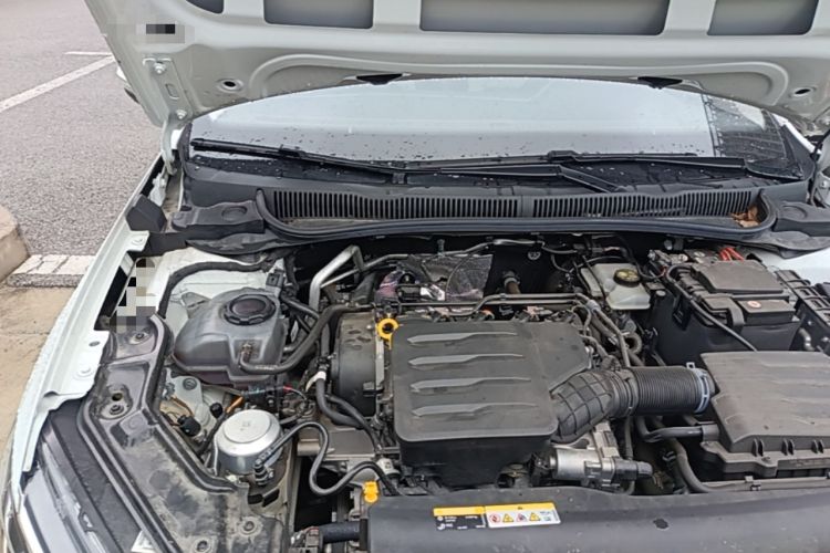 Used Volkswagen Lavida 2025 New Sharp 1.5L Outstanding New Vision Edition Engine Bay Right