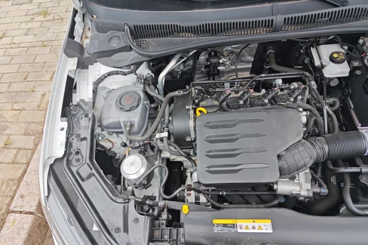 Used Volkswagen Lavida 2025 New Sharp 1.5L Outstanding New Edition Engine Bay Right