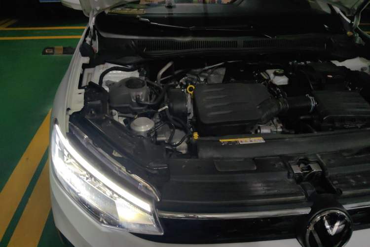 Used Volkswagen Lavida 2025 New Sharp 1.5L Outstanding New Edition Engine Bay Right