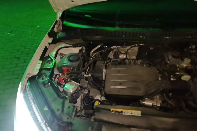Used Volkswagen Lavida 2025 New Sharp 1.5L Outstanding New Edition Engine Bay Right