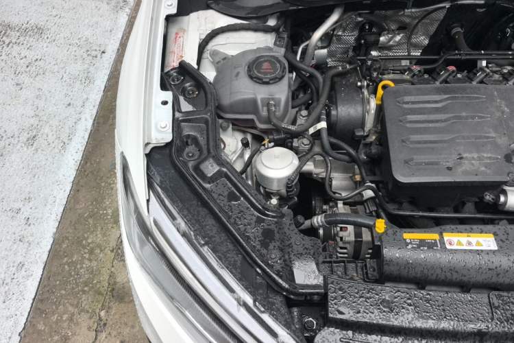 Used Volkswagen Lavida 2025 New Sharp 1.5L Outstanding New Edition Engine Bay Right