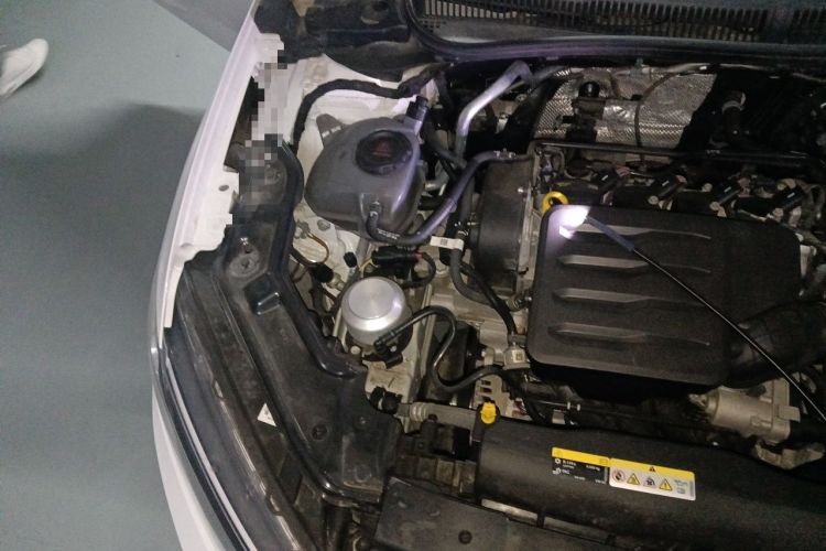 Used Volkswagen Lavida 2025 New Sharp 1.5L Outstanding New Edition Engine Bay Right