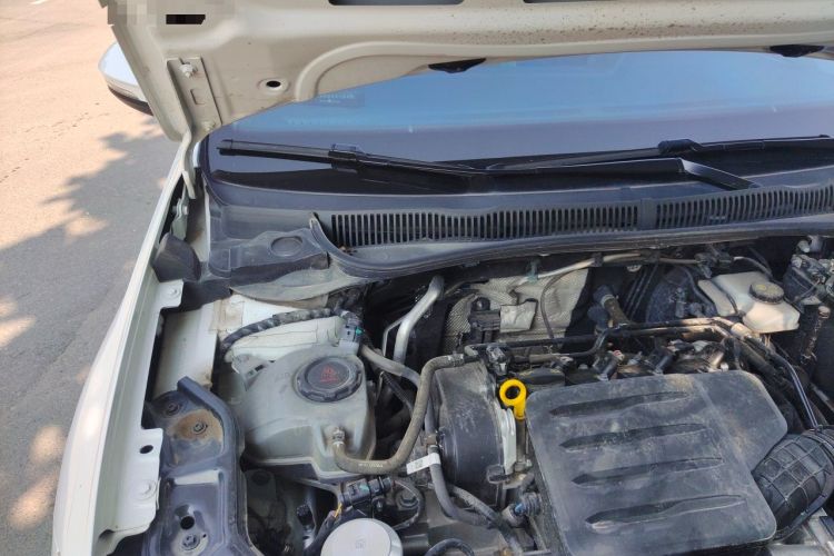 Used Volkswagen Lavida 2025 New Sharp 1.5L Outstanding New Vision Edition Engine Bay Right
