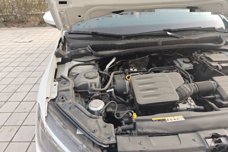 Used Volkswagen Lavida 2025 New Sharp 1.5L Outstanding New Edition Engine Bay Right