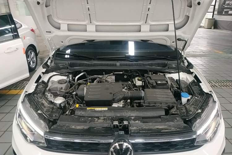 Used Volkswagen Lavida 2025 New Sharp 1.5L Outstanding New Edition Engine Bay