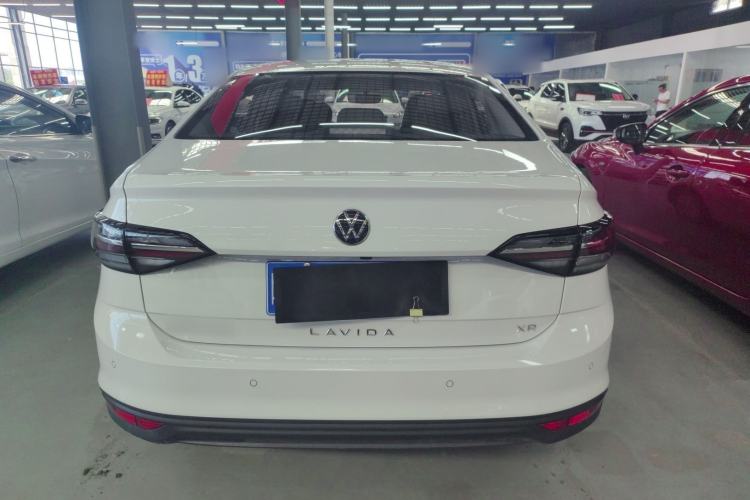 Used Volkswagen Lavida 2025 New Sharp 1.5L Outstanding New Edition Exterior 4