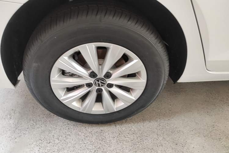 Used Volkswagen Lavida 2025 New Sharp 1.5L Outstanding New Edition Exterior 5