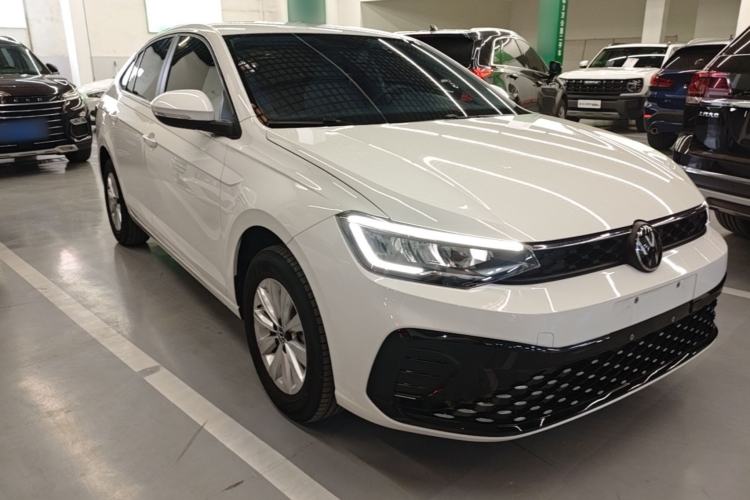 Used Volkswagen Lavida 2025 New Sharp 1.5L Outstanding New Edition Front Right 45 Deg