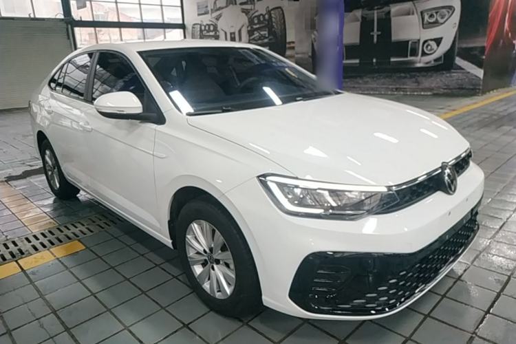 Used Volkswagen Lavida 2025 New Sharp 1.5L Outstanding New Edition Front Right 45 Deg
