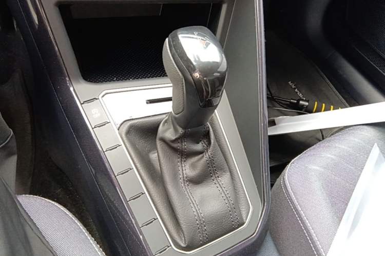 Used Volkswagen Lavida 2025 New Sharp 1.5L Outstanding New Edition Gear Lever