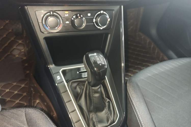 Used Volkswagen Lavida 2025 New Sharp 1.5L Outstanding New Edition Gear Lever