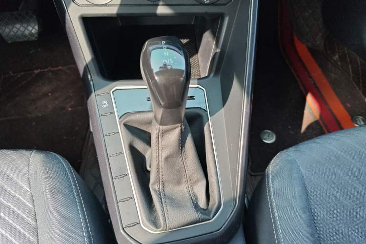 Used Volkswagen Lavida 2025 New Sharp 1.5L Outstanding New Edition Gear Lever