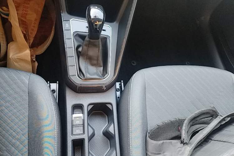 Used Volkswagen Lavida 2025 New Sharp 1.5L Outstanding New Edition Gear Lever