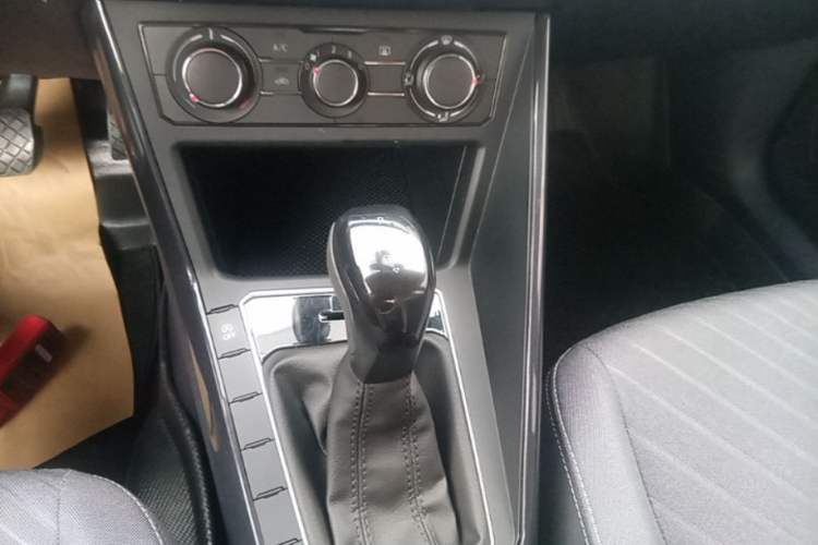 Used Volkswagen Lavida 2025 New Sharp 1.5L Outstanding New Edition Gear Lever