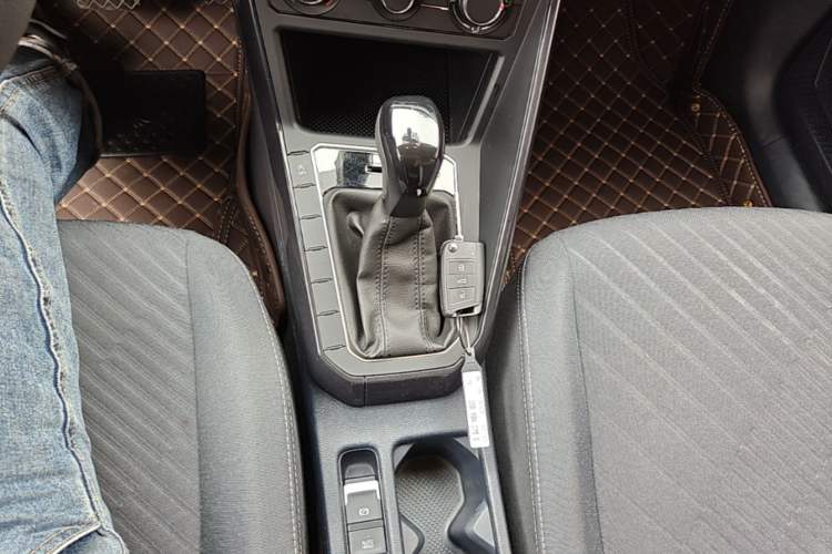 Used Volkswagen Lavida 2025 New Sharp 1.5L Outstanding New Edition Gear Lever
