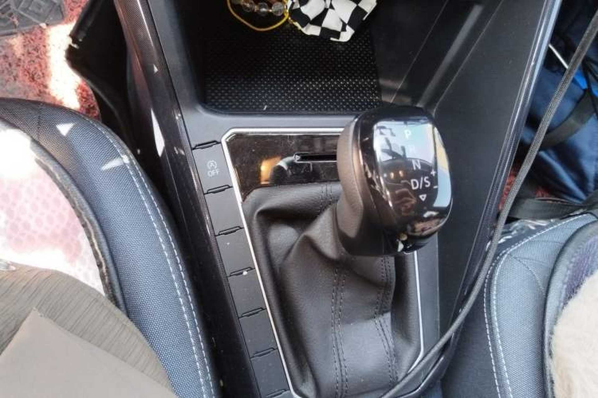 Used Volkswagen Lavida 2025 New Sharp 1.5L Outstanding New Edition Gear Lever