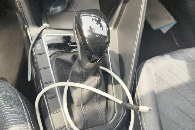 Used Volkswagen Lavida 2025 New Sharp 1.5L Outstanding New Edition Gear Lever