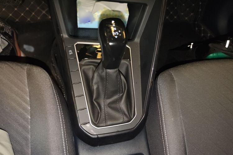 Used Volkswagen Lavida 2025 New Sharp 1.5L Outstanding New Edition Gear Lever