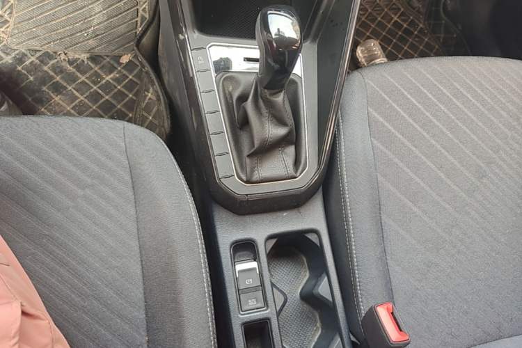 Used Volkswagen Lavida 2025 New Sharp 1.5L Outstanding New Edition Gear Lever