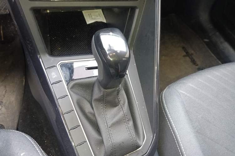 Used Volkswagen Lavida 2025 New Sharp 1.5L Outstanding New Edition Gear Lever