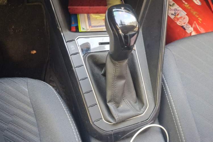 Used Volkswagen Lavida 2025 New Sharp 1.5L Outstanding New Edition Gear Lever