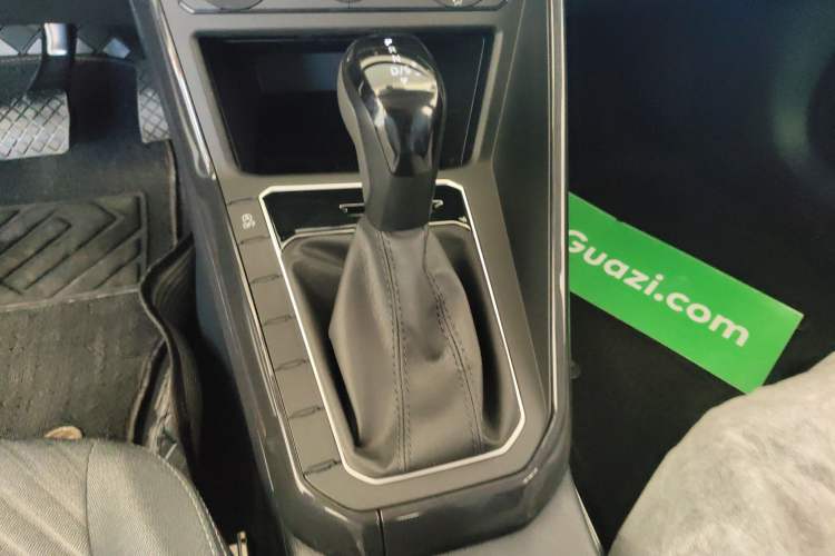 Used Volkswagen Lavida 2025 New Sharp 1.5L Outstanding New Edition Gear Lever
