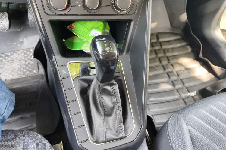 Used Volkswagen Lavida 2025 New Sharp 1.5L Outstanding New Edition Gear Lever