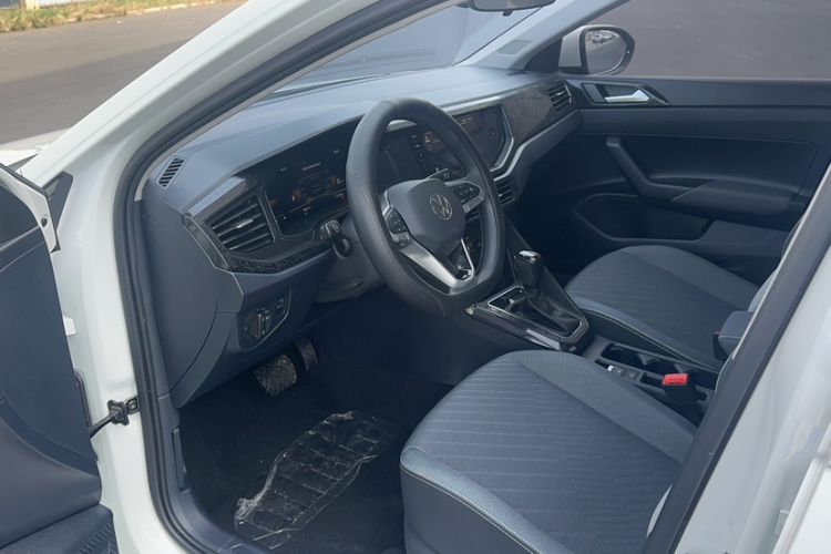Used Volkswagen Lavida 2025 New Sharp 1.5L Outstanding New Edition Interior 3