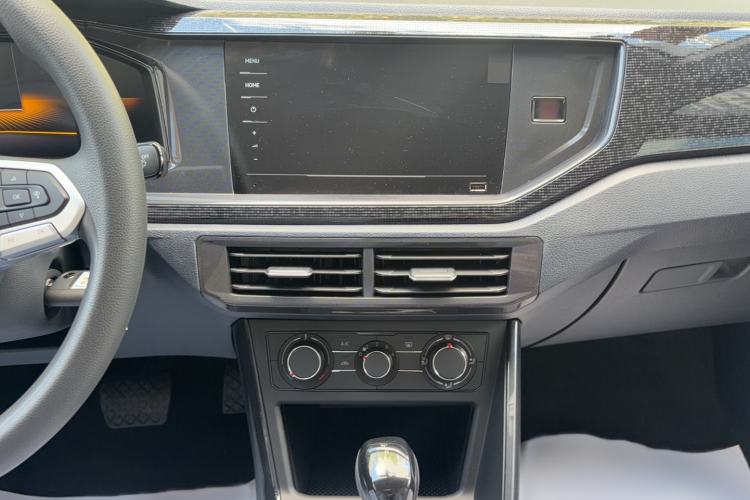 Used Volkswagen Lavida 2025 New Sharp 1.5L Outstanding New Edition Interior 4