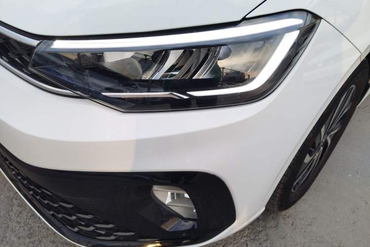 Used Volkswagen Lavida 2025 New Sharp 1.5L Outstanding New Vision Edition Left Front Headlight