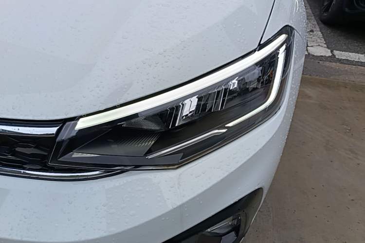 Used Volkswagen Lavida 2025 New Sharp 1.5L Outstanding New Vision Edition Left Front Headlight