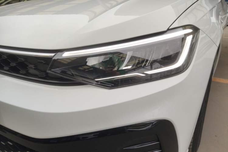 Used Volkswagen Lavida 2025 New Sharp 1.5L Outstanding New Edition Left Front Headlight