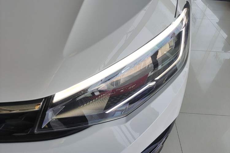 Used Volkswagen Lavida 2025 New Sharp 1.5L Outstanding New Edition Left Front Headlight