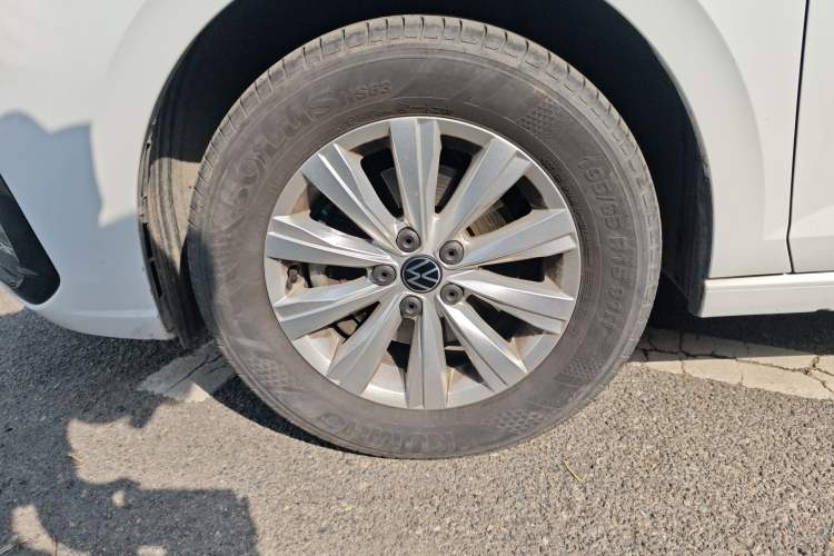 Used Volkswagen Lavida 2025 New Sharp 1.5L Outstanding New Edition Left Front Wheel Hub