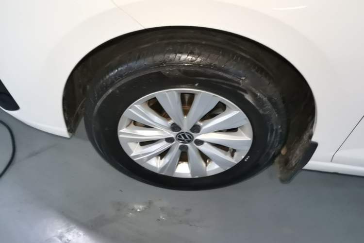 Used Volkswagen Lavida 2025 New Sharp 1.5L Outstanding New Edition Left Front Wheel Hub