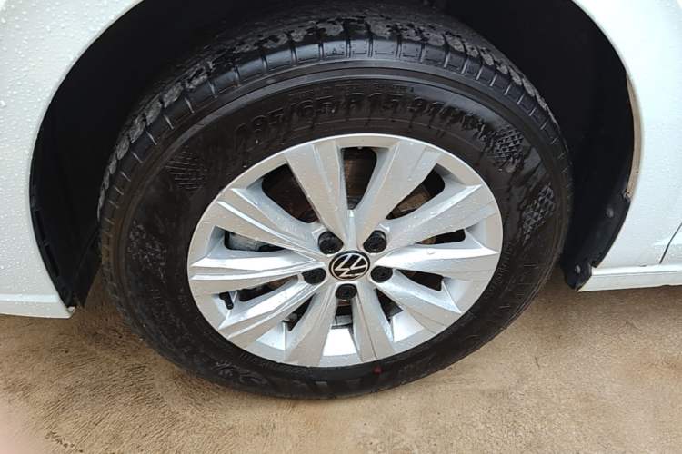 Used Volkswagen Lavida 2025 New Sharp 1.5L Outstanding New Edition Left Front Wheel Hub