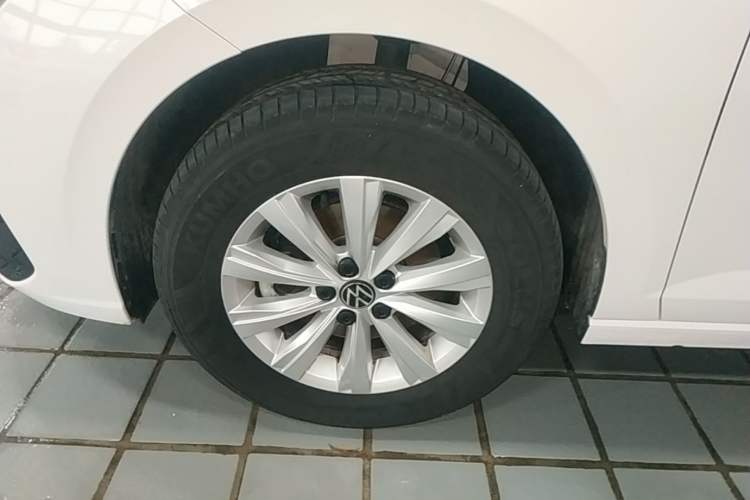 Used Volkswagen Lavida 2025 New Sharp 1.5L Outstanding New Edition Left Front Wheel Hub