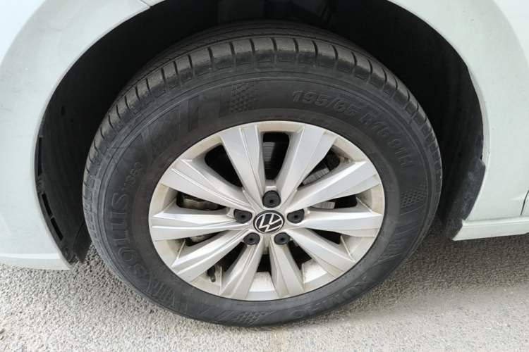 Used Volkswagen Lavida 2025 New Sharp 1.5L Outstanding New Edition Left Front Wheel Hub