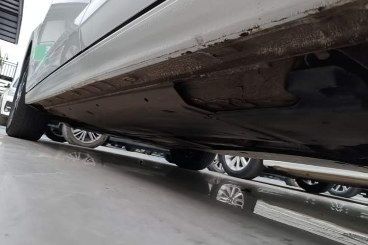 Used Volkswagen Lavida 2025 New Sharp 1.5L Outstanding New Vision Edition Left Side Sill