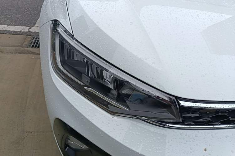 Used Volkswagen Lavida 2025 New Sharp 1.5L Outstanding New Vision Edition Right Front Headlight