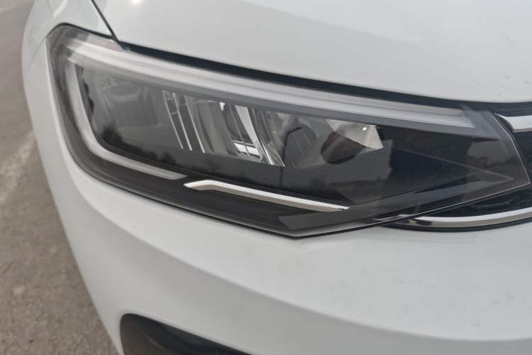 Used Volkswagen Lavida 2025 New Sharp 1.5L Outstanding New Vision Edition Right Front Headlight