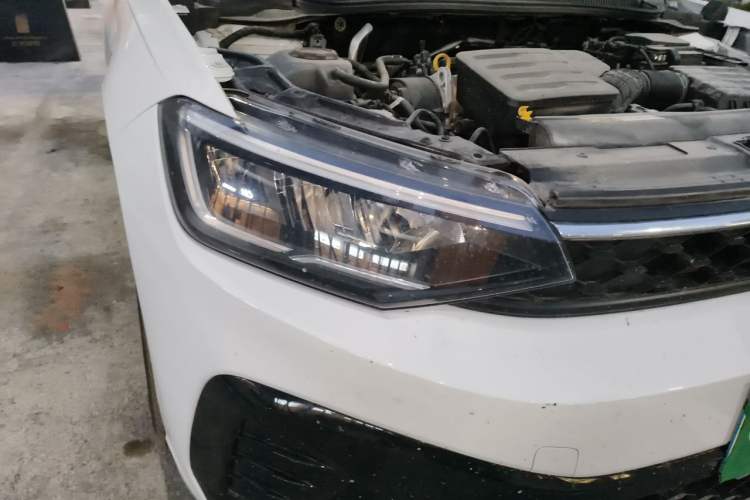 Used Volkswagen Lavida 2025 New Sharp 1.5L Outstanding New Edition Right Front Headlight
