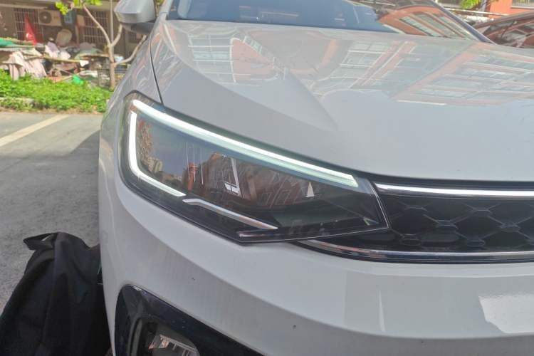 Used Volkswagen Lavida 2025 New Sharp 1.5L Outstanding New Vision Edition Right Front Headlight