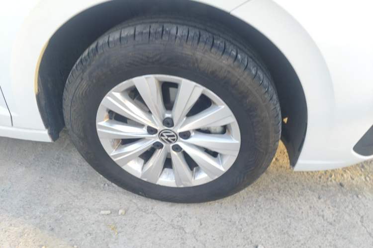 Used Volkswagen Lavida 2025 New Sharp 1.5L Outstanding New Edition Right Front Wheel Hub
