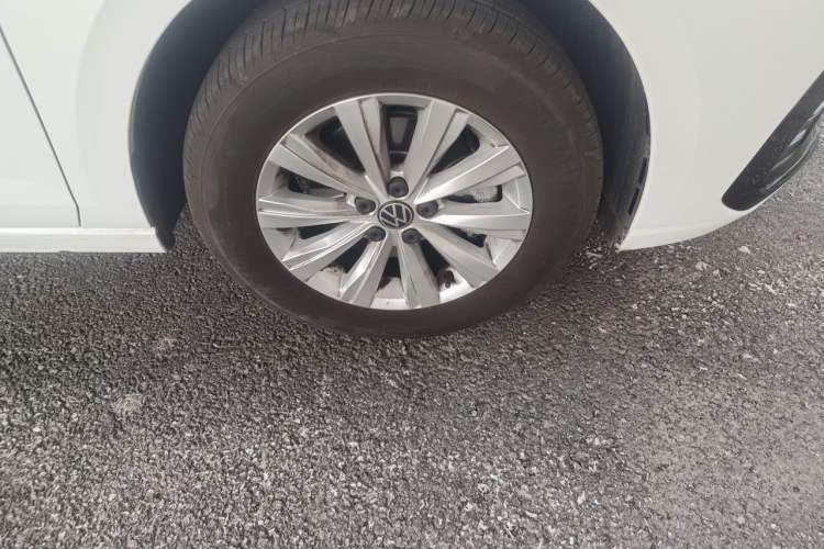 Used Volkswagen Lavida 2025 New Sharp 1.5L Outstanding New Edition Right Front Wheel Hub