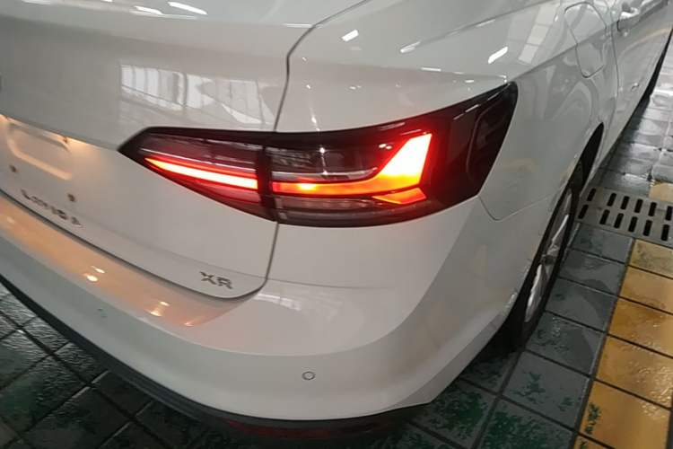 Used Volkswagen Lavida 2025 New Sharp 1.5L Outstanding New Edition Right Rear Taillight