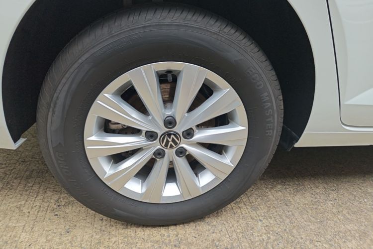 Used Volkswagen Lavida 2025 New Sharp 1.5L Outstanding New Edition Right Rear Wheel Hub