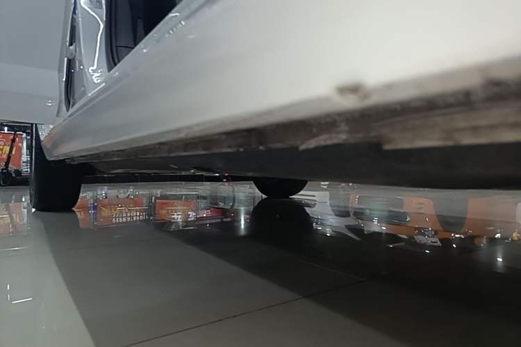 Used Volkswagen Lavida 2025 New Sharp 1.5L Outstanding New Edition Right Side Sill