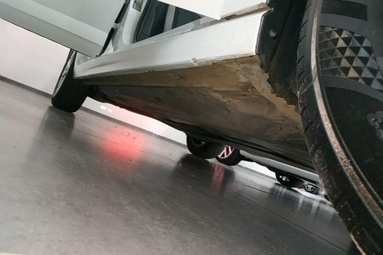 Used Volkswagen Lavida 2025 New Sharp 1.5L Outstanding New Edition Right Side Sill